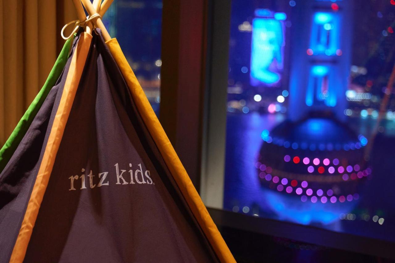 The Ritz-Carlton Shanghai, Pudong Buitenkant foto