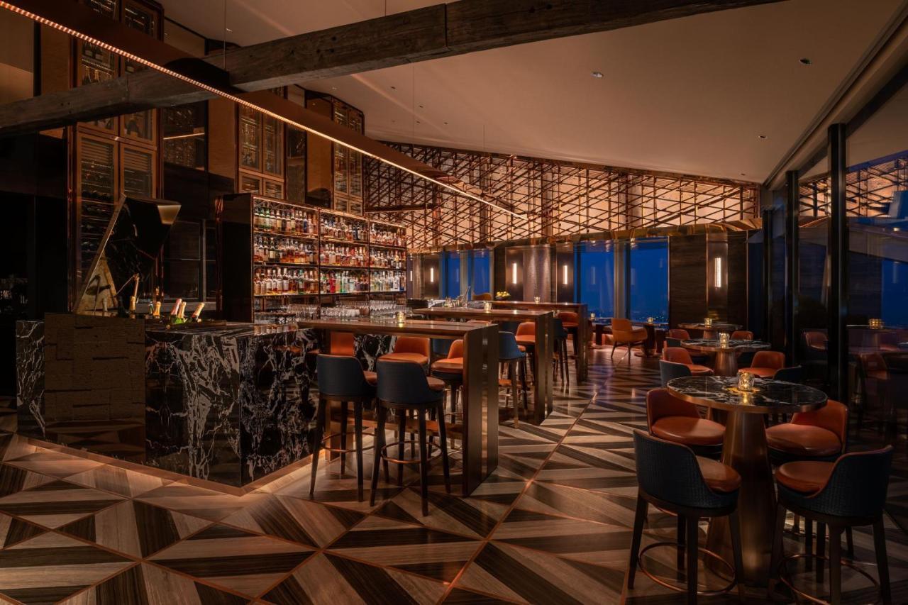 The Ritz-Carlton Shanghai, Pudong Buitenkant foto