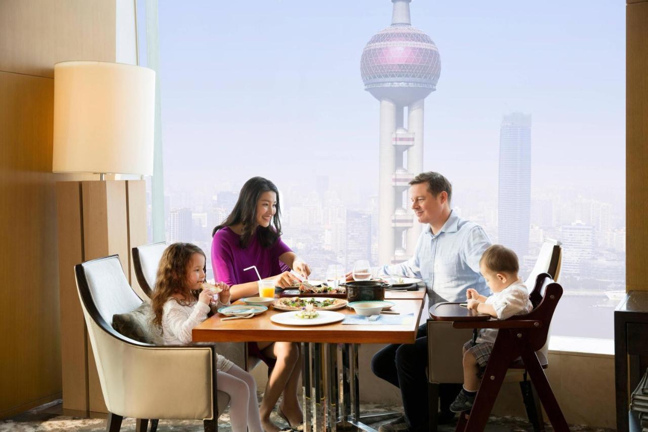 The Ritz-Carlton Shanghai, Pudong Buitenkant foto